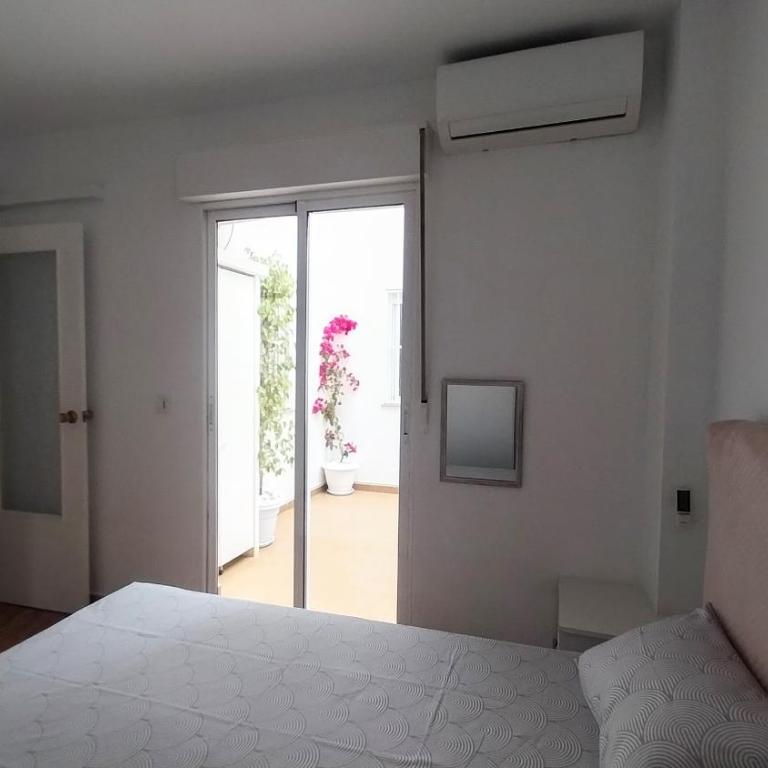 Apartment 250 m from Los Locos beach - Apartamento de 2 dormitorios con balcón y terraza - 22