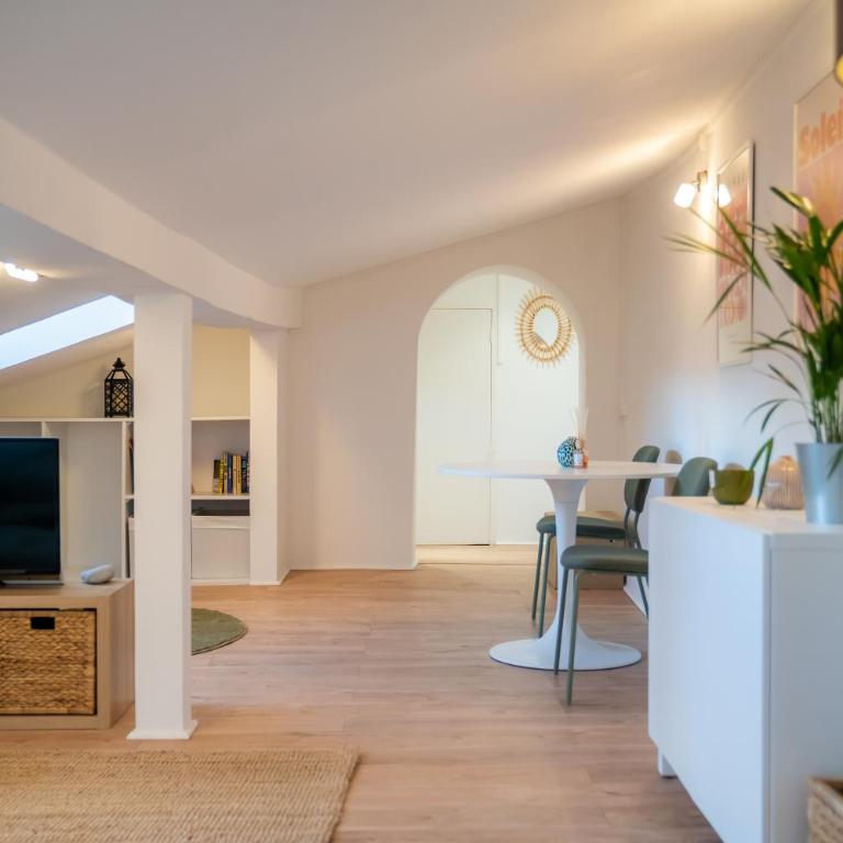 Studio hyper centre Vieux Nice - Appartement 1 Chambre - 19
