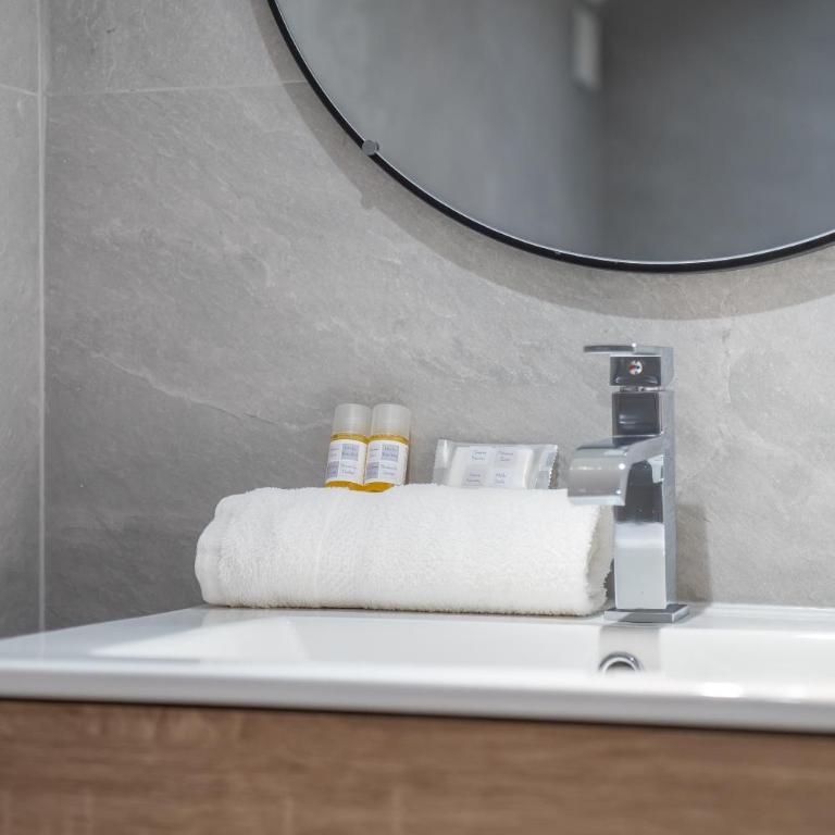 Studio hyper centre Vieux Nice - Appartement 1 Chambre - 23