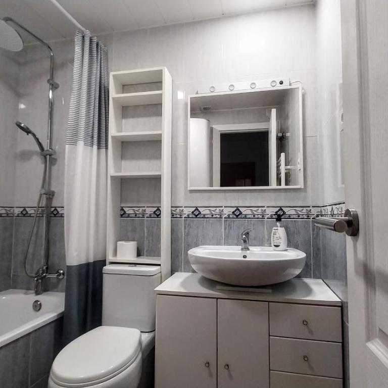 Apartment 250 m from Los Locos beach - Apartamento de 2 dormitorios con balcón y terraza - 25