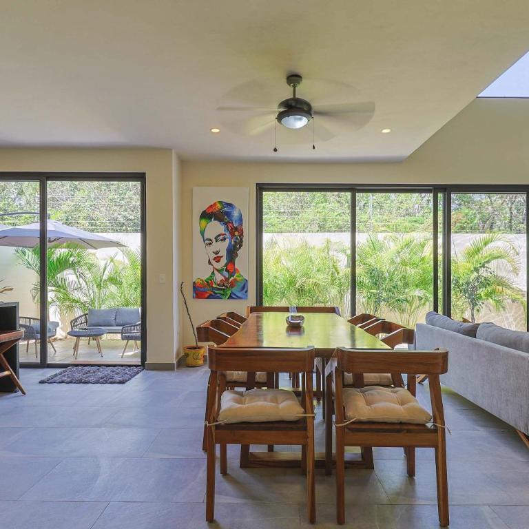 Family Home with Patio, Shared Pool & Cenote - Apartment - 19