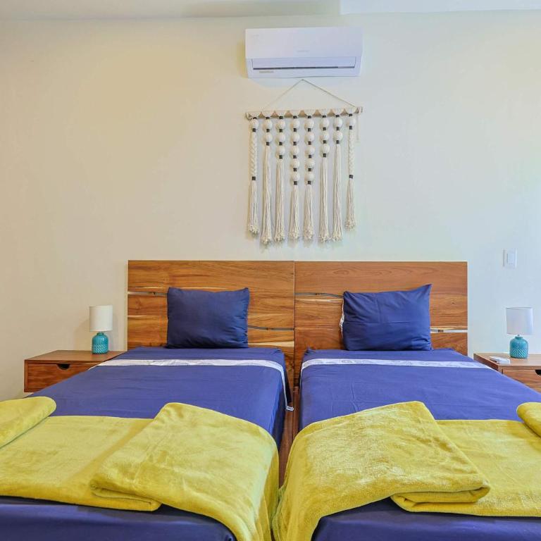 Family Home with Patio, Shared Pool & Cenote - Apartment - 27