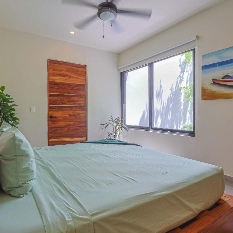 Family Home with Patio, Shared Pool & Cenote - Apartment - 32