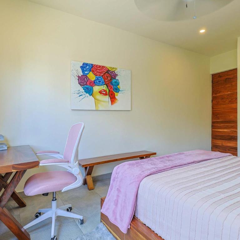 Family Home with Patio, Shared Pool & Cenote - Apartment - 35