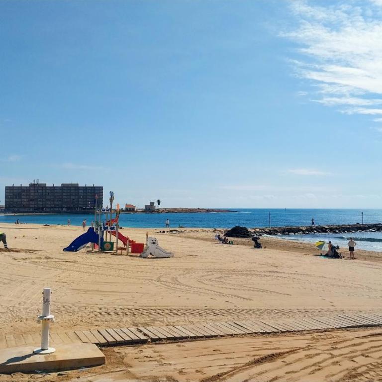 Apartment 250 m from Los Locos beach - Apartamento de 2 dormitorios con balcón y terraza - 30