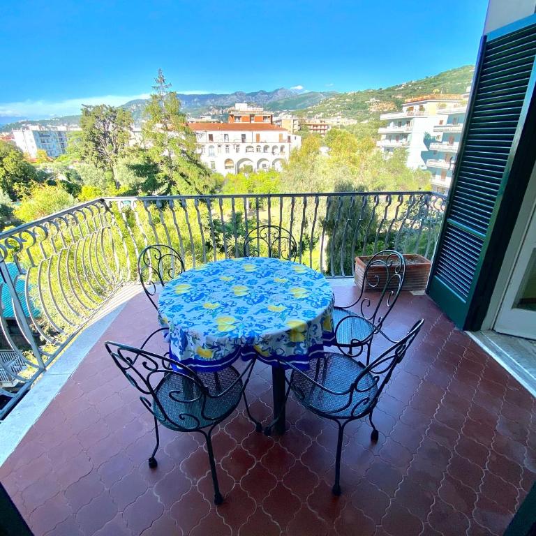 Casa Mar - Apartment in the Heart of Sorrento - Appartamento con 2 Camere da Letto - 5
