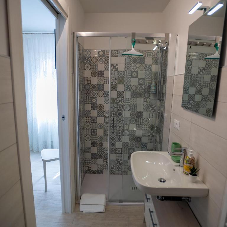 CASA LILLY camere matrimoniali con bagno privato - Large Double Room - 9