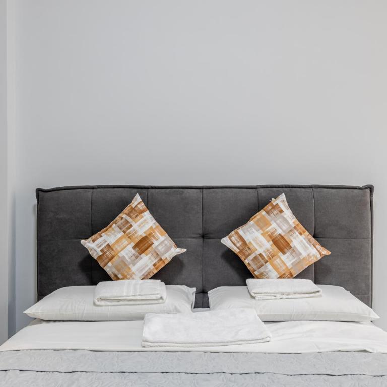 Star Guest House Rome - Camera Familiare con Bagno in Comune - 3