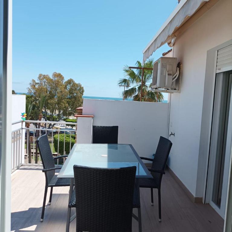 Apartamentos Rovi-Ático céntrico con ascensor - Apartamento de 2 dormitorios - 2