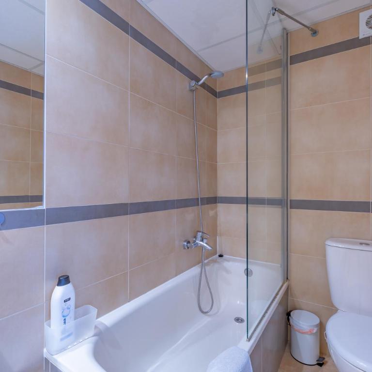 Apartment of Joy Piscina Aparcamiento - Apartamento de 1 dormitorio - 32