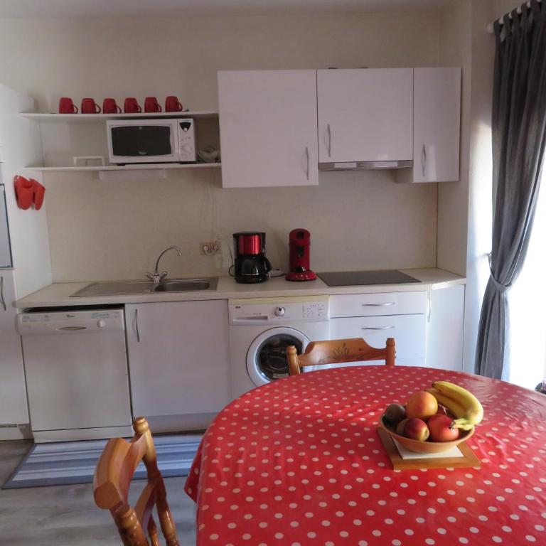 Appart 6 personnes, 2ch, parking, centre-ville - Apartamento de 2 dormitorios - 3