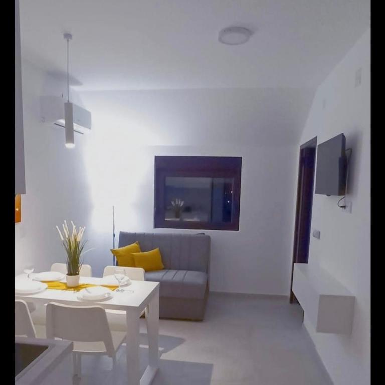 Apartmani Čokić Sokobanja - Apartman sa Pogledom na Grad - 2
