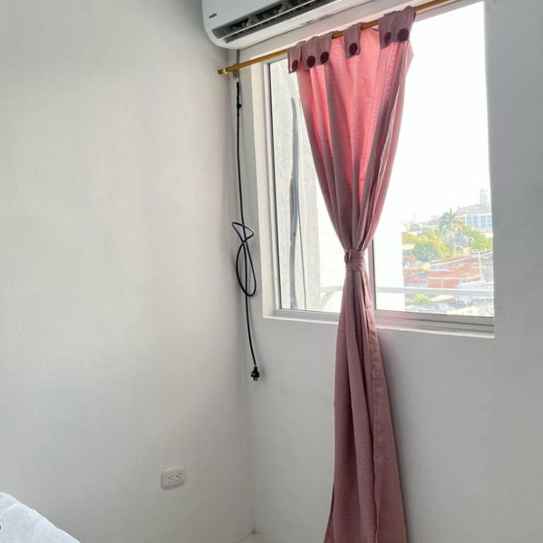 Alojamiento cerca del centro histórico y de la playa - One-Bedroom Apartment - 6