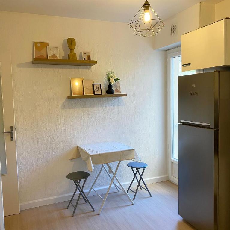 Grand studio neuf, lumineux et au calme ! Tout équipé - Ajaccio - Appartement 1 Chambre - 7