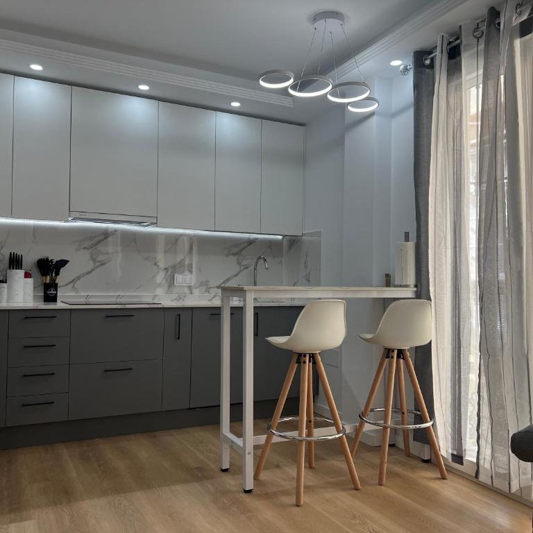 Apartamento Castillo Deluxe - Apartamento de 2 dormitorios - 1