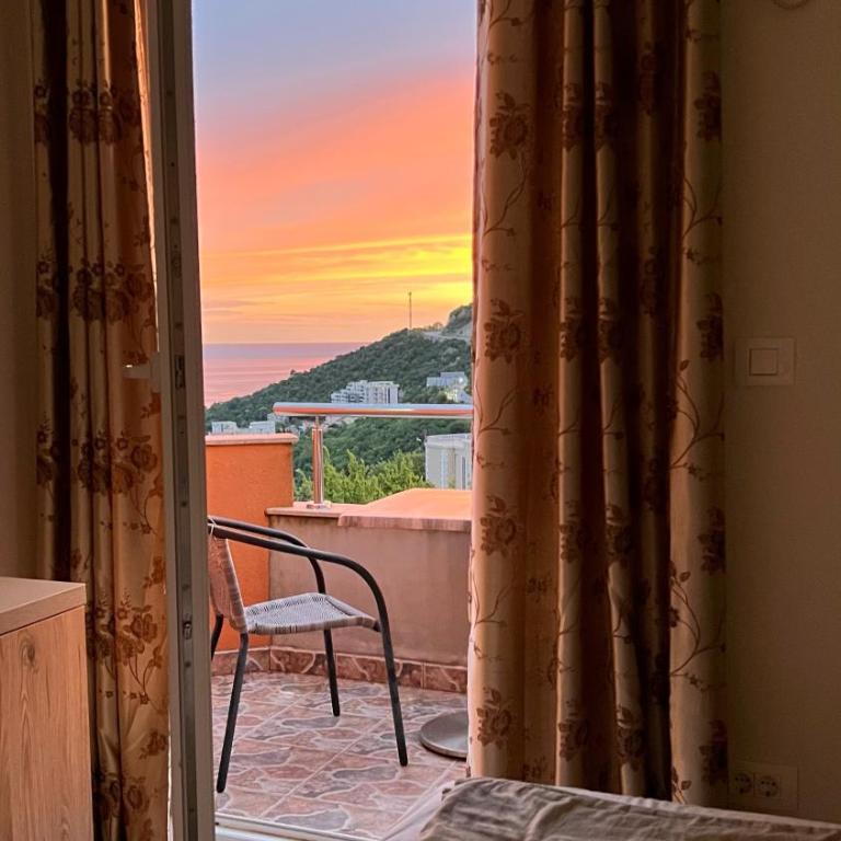 Villa Ivanovic - Double Room with Sea View - 18