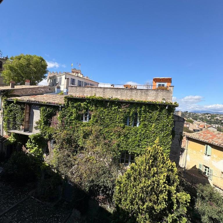 Maison de village avec vue magnifique - Casa con 2 Camere da Letto - 56