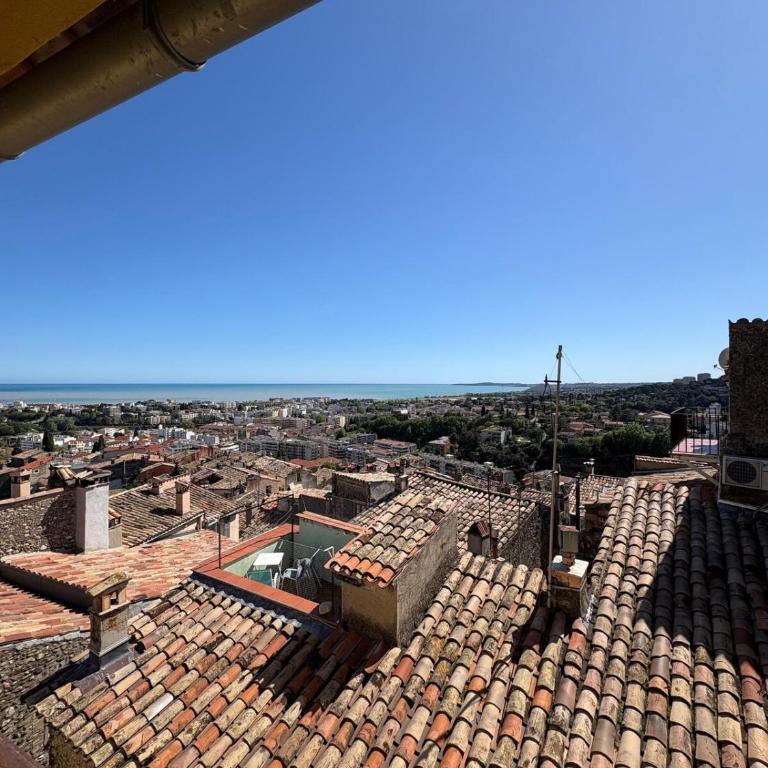 Maison de village avec vue magnifique - Casa con 2 Camere da Letto - 60