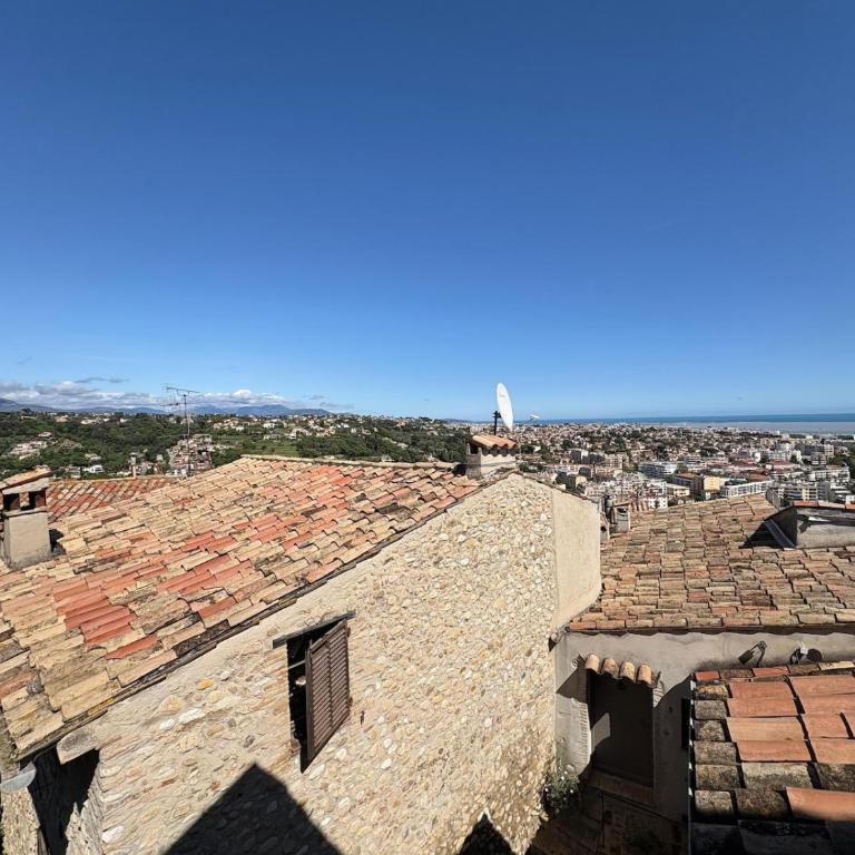 Maison de village avec vue magnifique - Casa con 2 Camere da Letto - 57