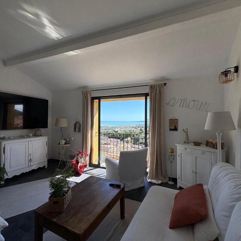 Maison de village avec vue magnifique - Casa con 2 Camere da Letto - 58