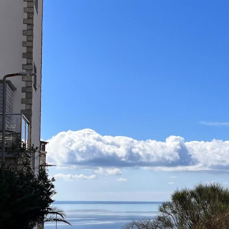 Orhid apartment Becici one - Apartman sa 2 Spavaće Sobe - 1