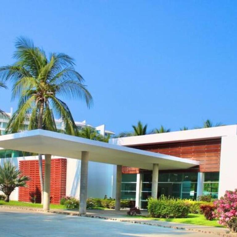Apartment with an Incredible Terrace in Acapulco Diamante - Three-Bedroom Apartment - 31