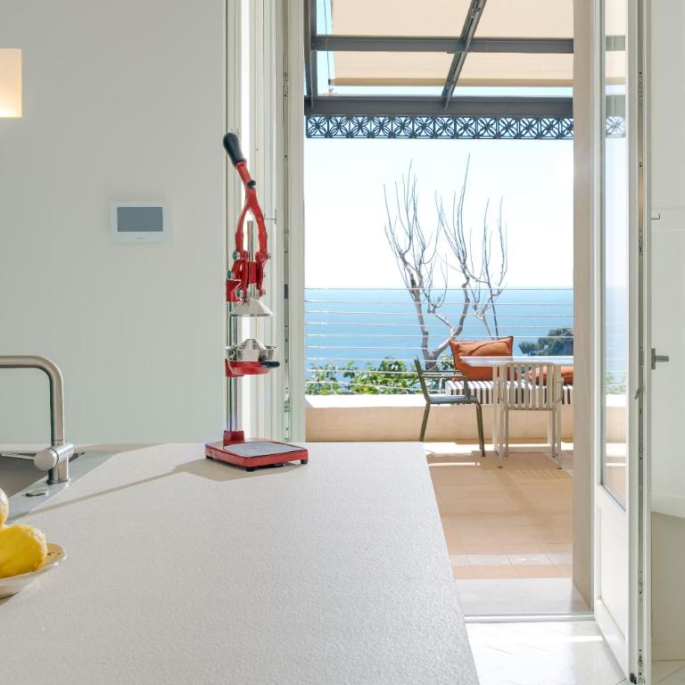 Villa Romito - Sea view, central location - Villa con Vista Mare - 37