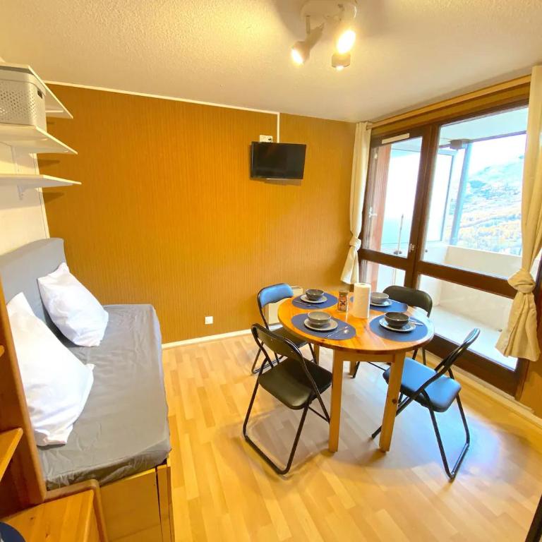 Studio avec balcon et vue exceptionnelle au Super-Sauze - skis aux pieds - Studio - Vue sur Montagne - 3