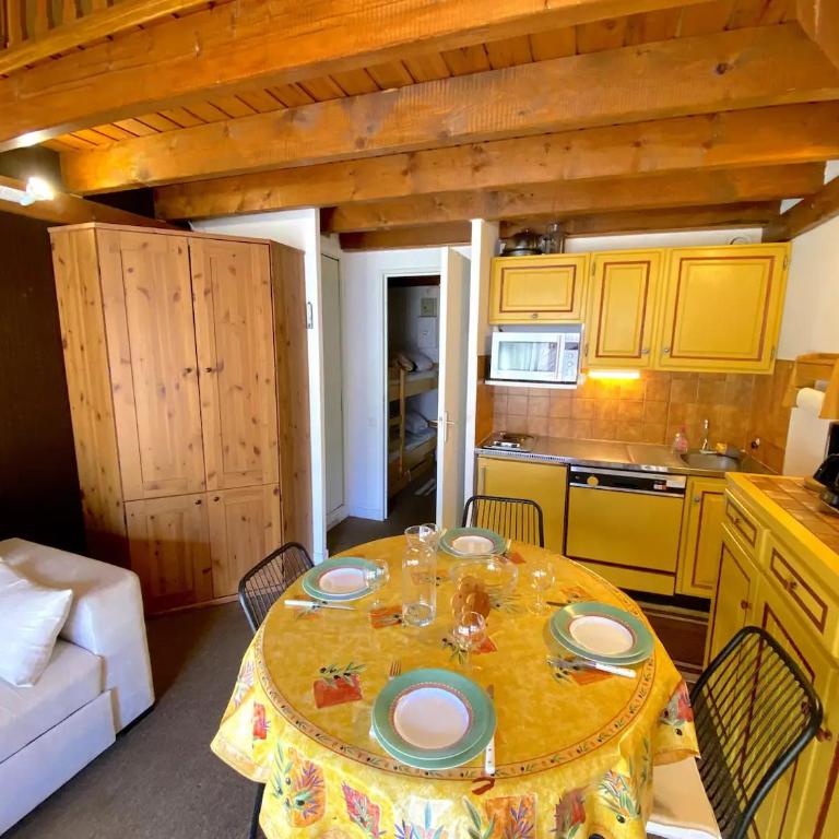 Joli T2 en duplex au centre station du Sauze - à 50m des pistes - Appartement 1 Chambre avec Balcon et Vue sur les Montagnes - 7