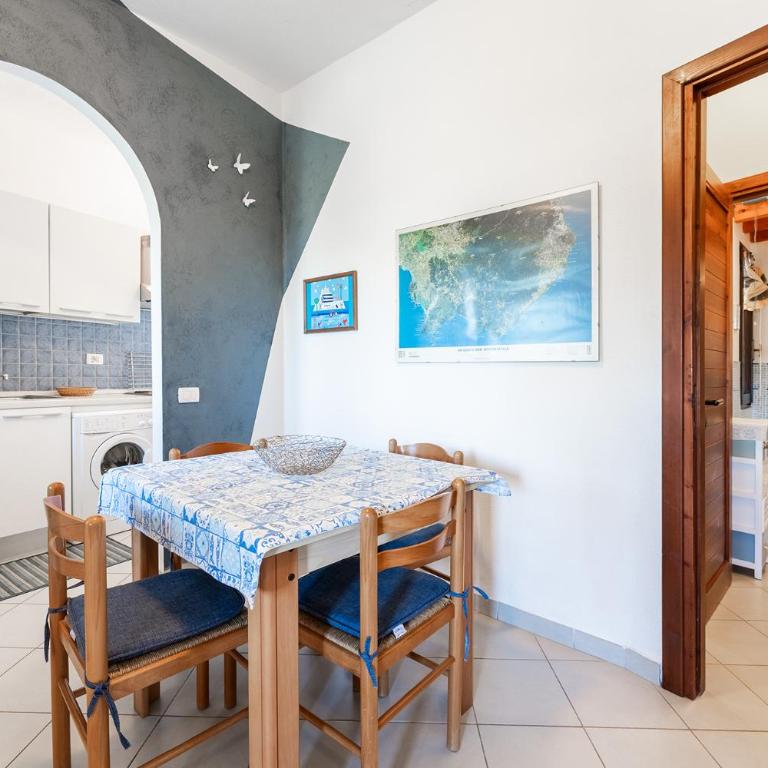 Blue House, 300m to beach SouthSardiniaHolidays - Appartamento con 2 Camere da Letto - 1
