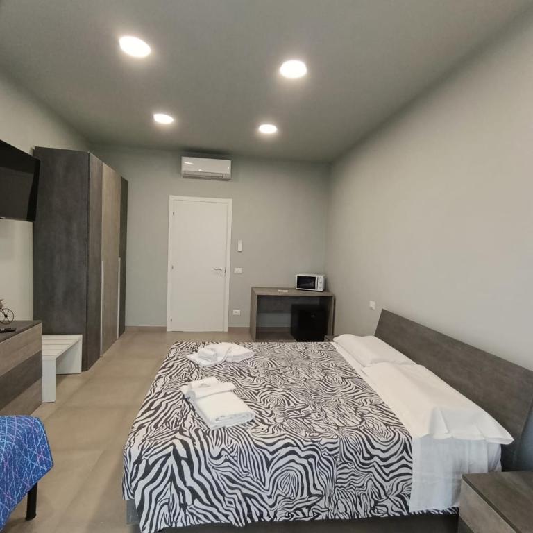 Cuneo Bedrooms - Camera Tripla - 8