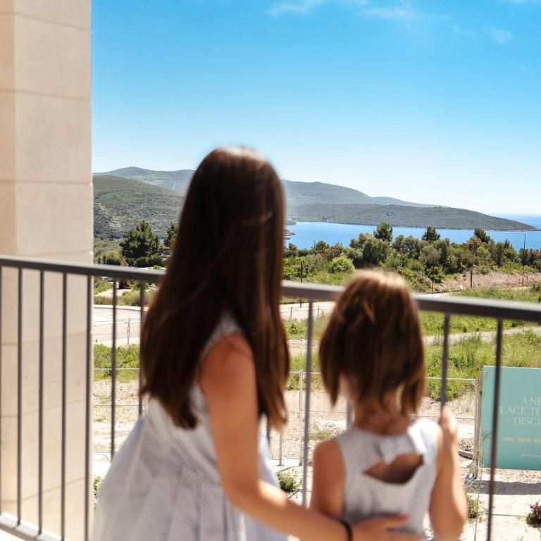 Nana & Nona Luštica Bay - One-Bedroom Apartment - 4