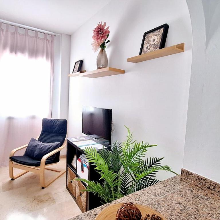 Loft céntrico en Ronda cercano al Tajo y Plaza de Toros con Wifi y Parking Opcional - Apartamento de 2 dormitorios - 9
