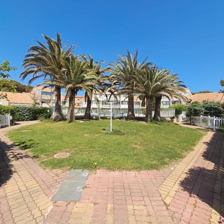Maison fleurs des sables - Two-Bedroom Apartment - 8