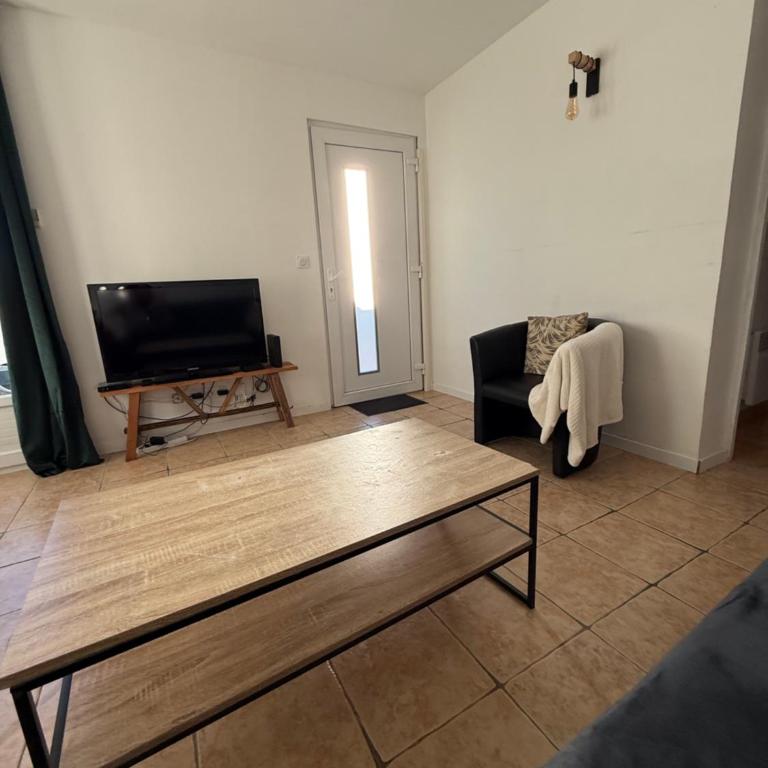 Maison T3 avec jardin - Apartment mit 2 Schlafzimmern - 44