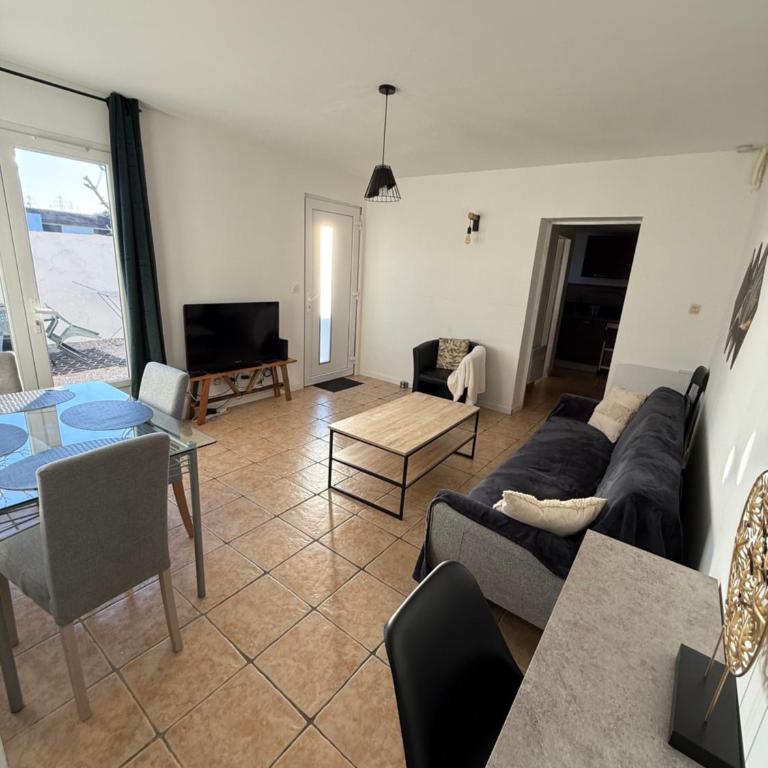 Maison T3 avec jardin - Apartment mit 2 Schlafzimmern - 5