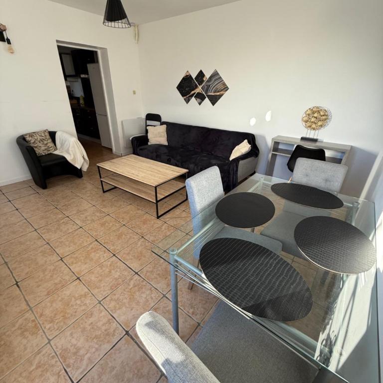 Maison T3 avec jardin - Apartment mit 2 Schlafzimmern - 49