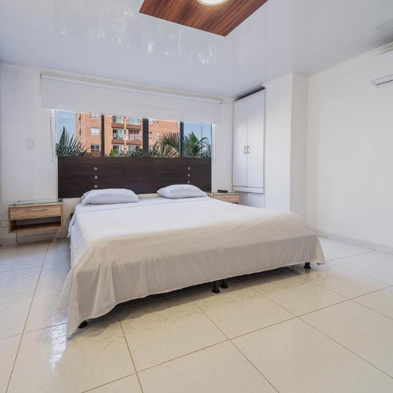 Villa Santos Apartaestudios - Habitación Deluxe - 4