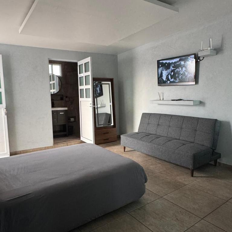 Cuarto a unos pasos de foro sol GNP y AICM - Double Room with Private Bathroom - 3