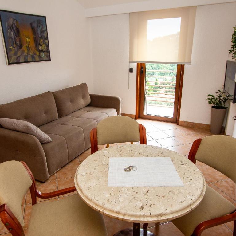 Guest House Jedro - Apartment with Sea View - 17