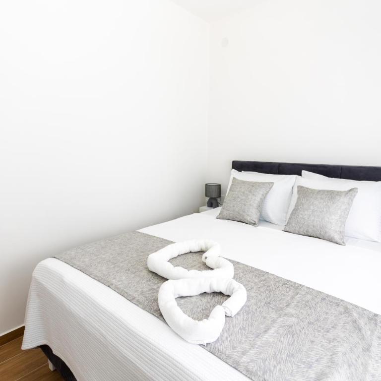 Apartments Ivo Herceg Novi - Two-Bedroom Apartment with Balcony and Sea View - 23