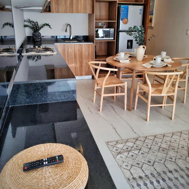 Super Cute Flat on 5th Ave in PdC steps from Beach - Apartamento - 12