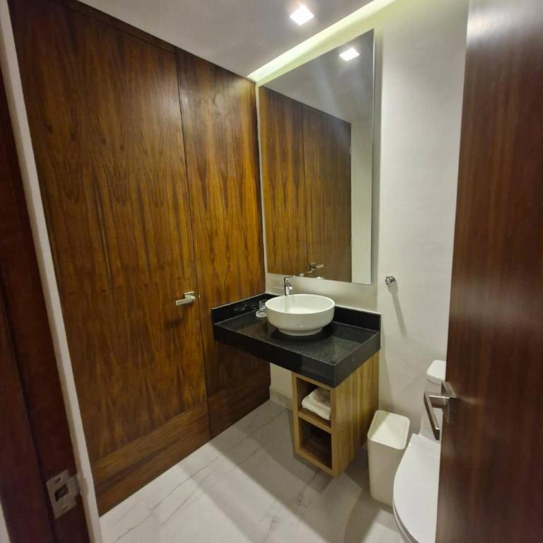 Super Cute Flat on 5th Ave in PdC steps from Beach - Apartamento - 48