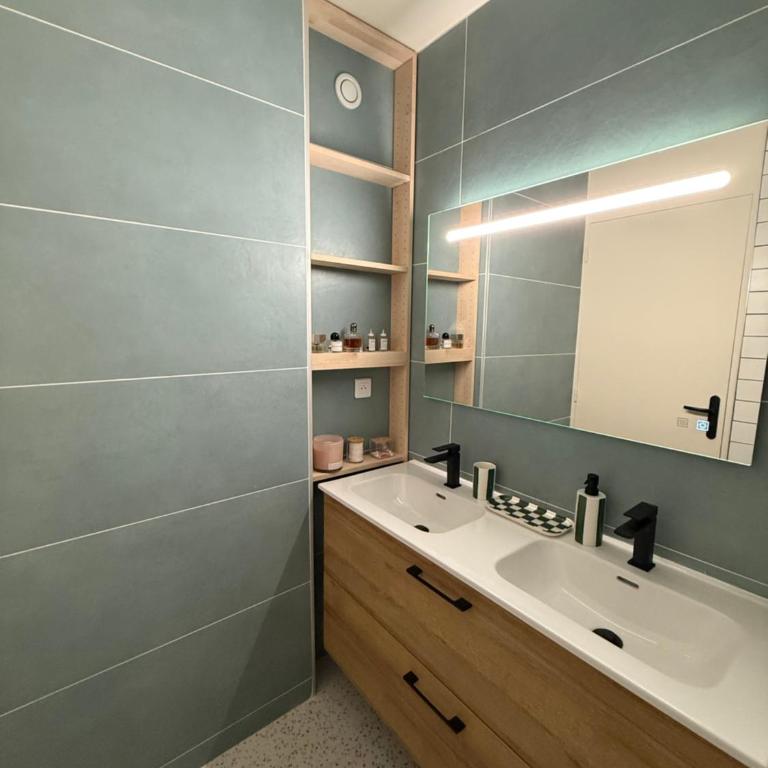 Appt Rénové Palavas - 4 Personnes - Vue Mer - Parking - Rive Droite - Appartement 1 Chambre - 16