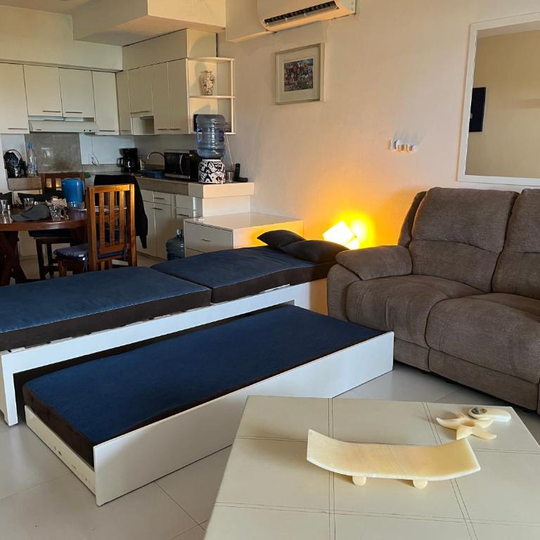 Beachfront 1 bedroom ocean view - Two-Bedroom Apartment - 9