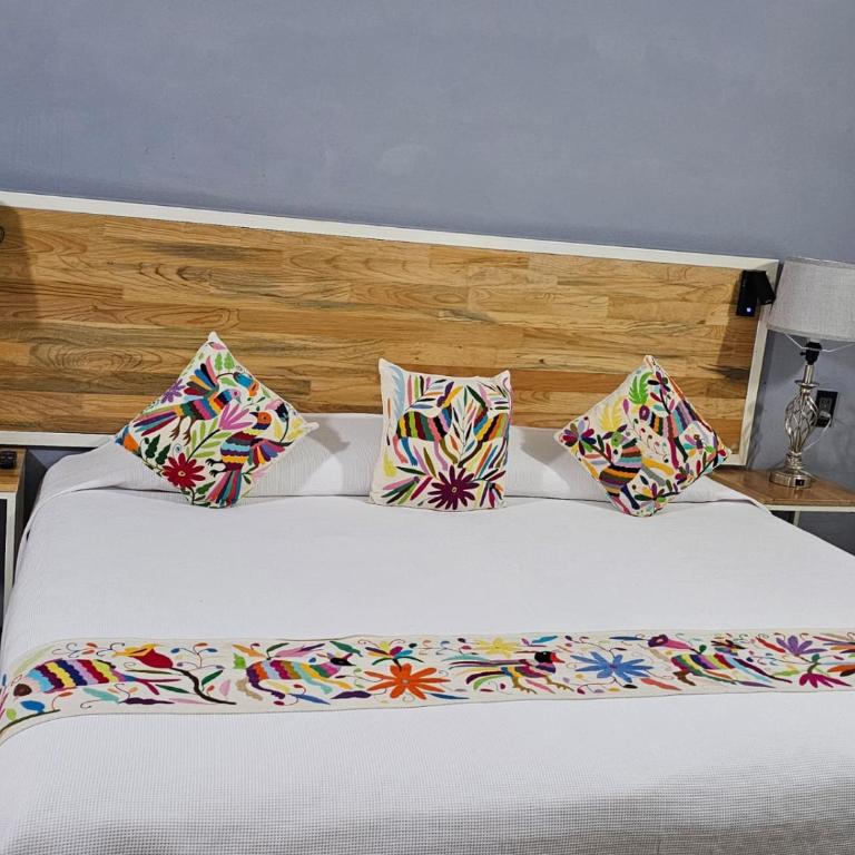 BKL Hotel Oaxaca - Habitación Triple Deluxe - 10