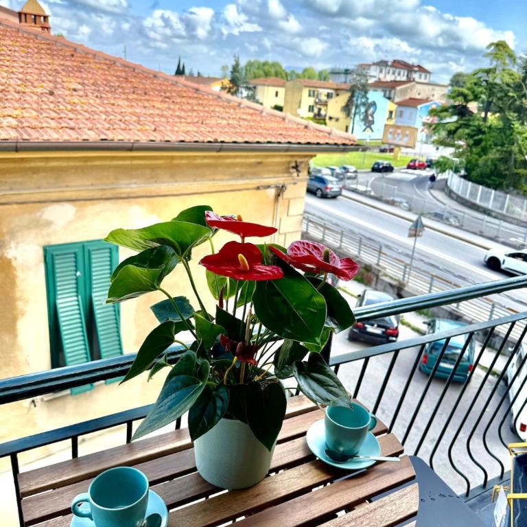 Lorenzo s House Nearby Leaning Tower Free Parking - Appartamento con 3 Camere da Letto e con Balcone - 21