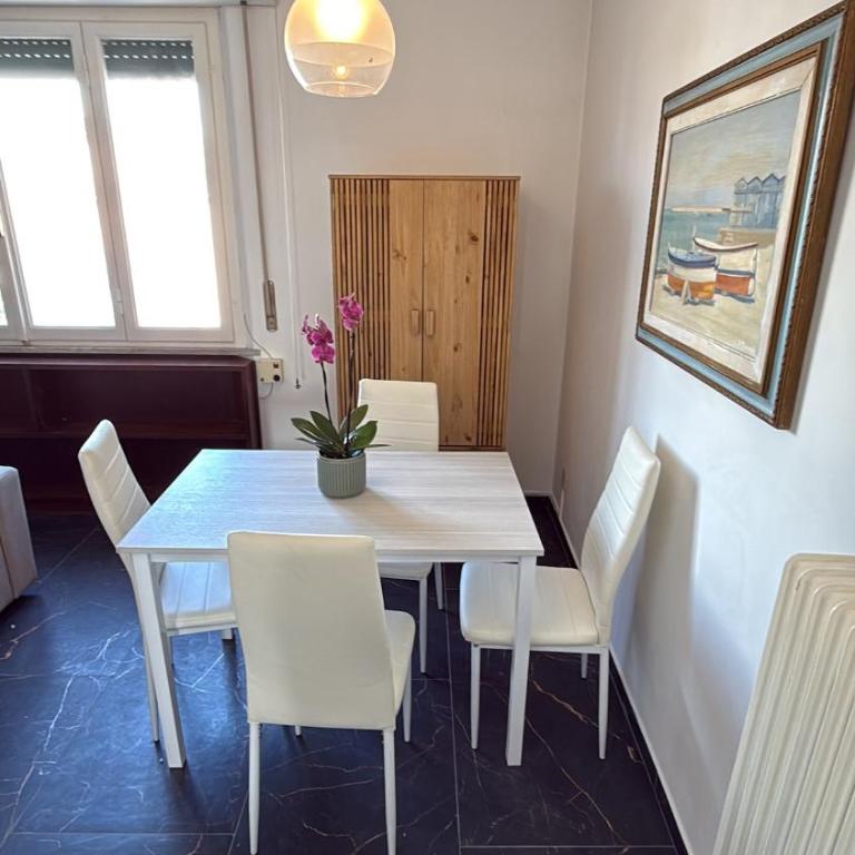 Lorenzo s House Nearby Leaning Tower Free Parking - Appartamento con 3 Camere da Letto e con Balcone - 11