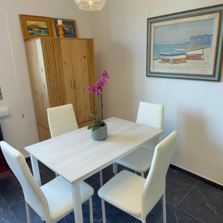 Lorenzo s House Nearby Leaning Tower Free Parking - Appartamento con 3 Camere da Letto e con Balcone - 45