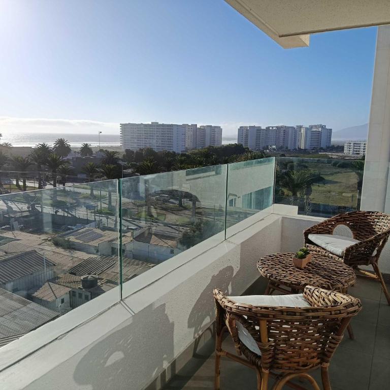 HOM I Depto 2PAX Piscina y Parking LaSerena - Apartamento - 87